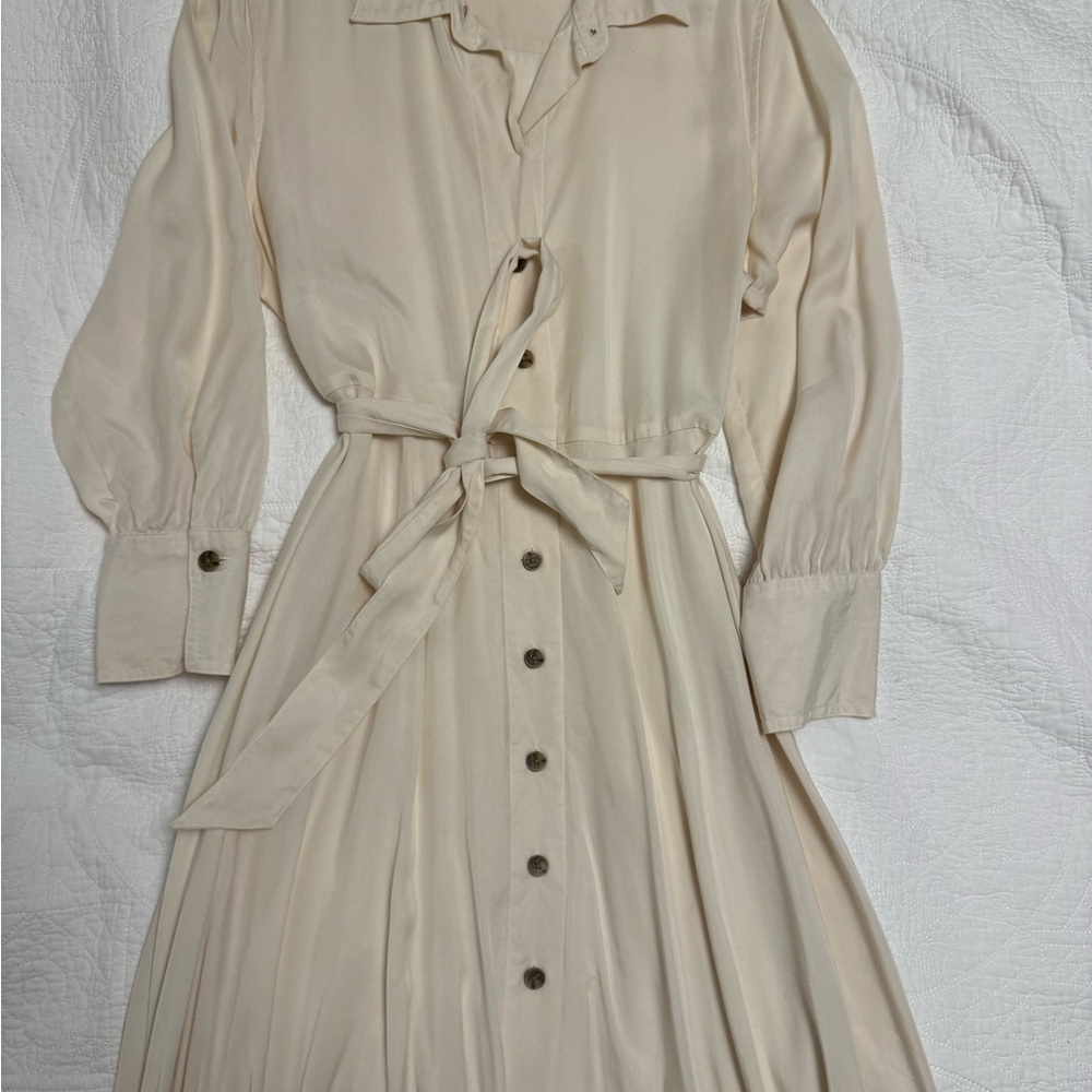 Banana Republic Cream Long Sleeve Dress